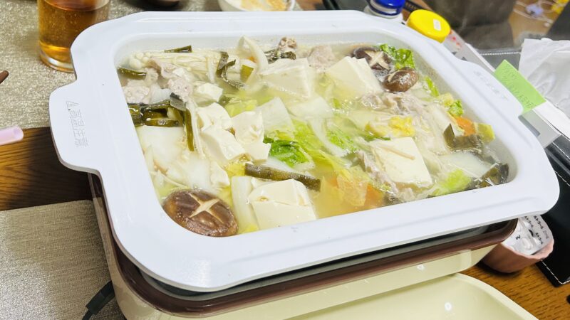 晩御飯に夫と食べたヘルシーな水炊き鍋