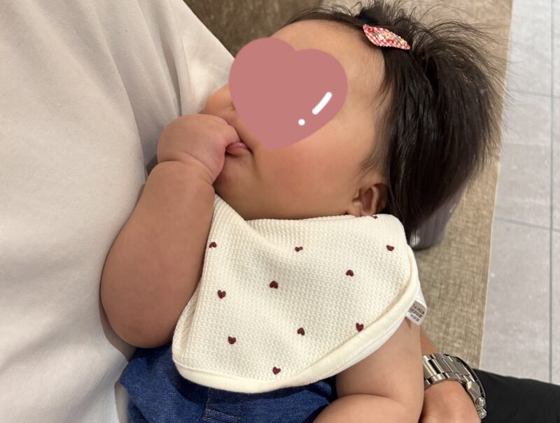 産院の待合室でのはぴまるちゃん